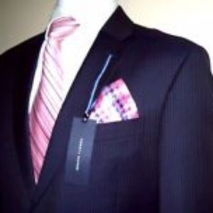 42S Navy blue striped suit Tommy Holfiger
